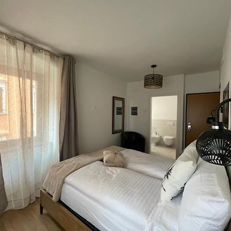 Ai Tre Garofani B&B Trento Esterno foto